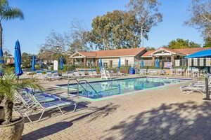 Vista Verde Dr-1301-915.jpg