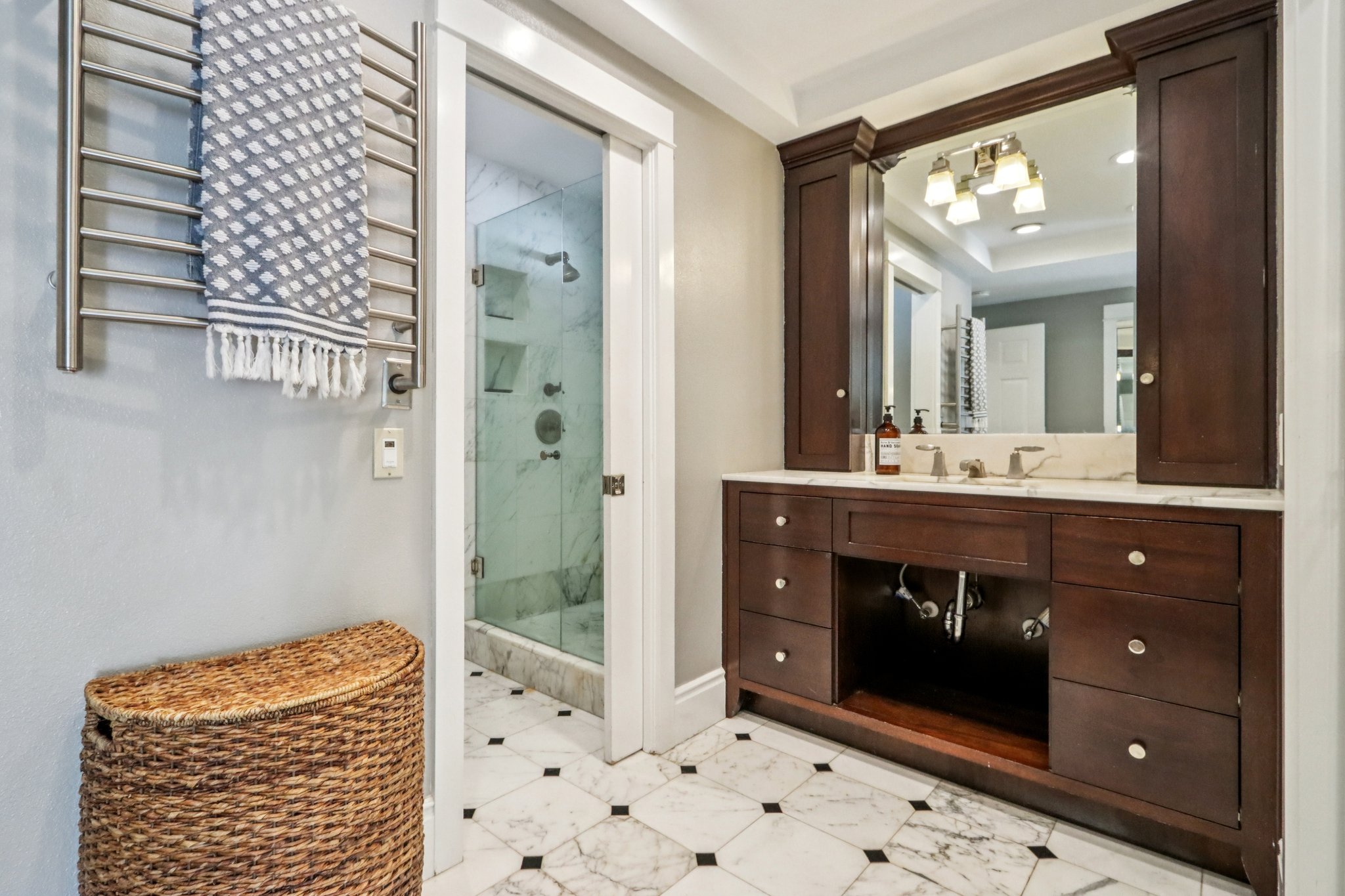 Aralia St-S2701-028.jpg