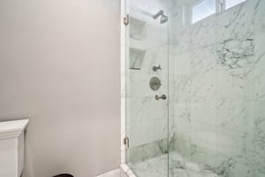 Aralia St-S2701-029.jpg