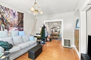 005_F8_2224 Derby St