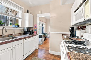 011_F8_2224 Derby St