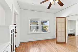 030_F8_2224 Derby St