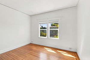 037_F8_2224 Derby St
