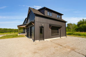  Photo 47