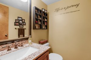 Downstairs 1/2 Bath