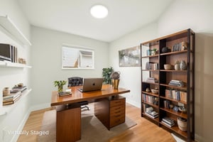 DSC06343 virtually staged.jpeg