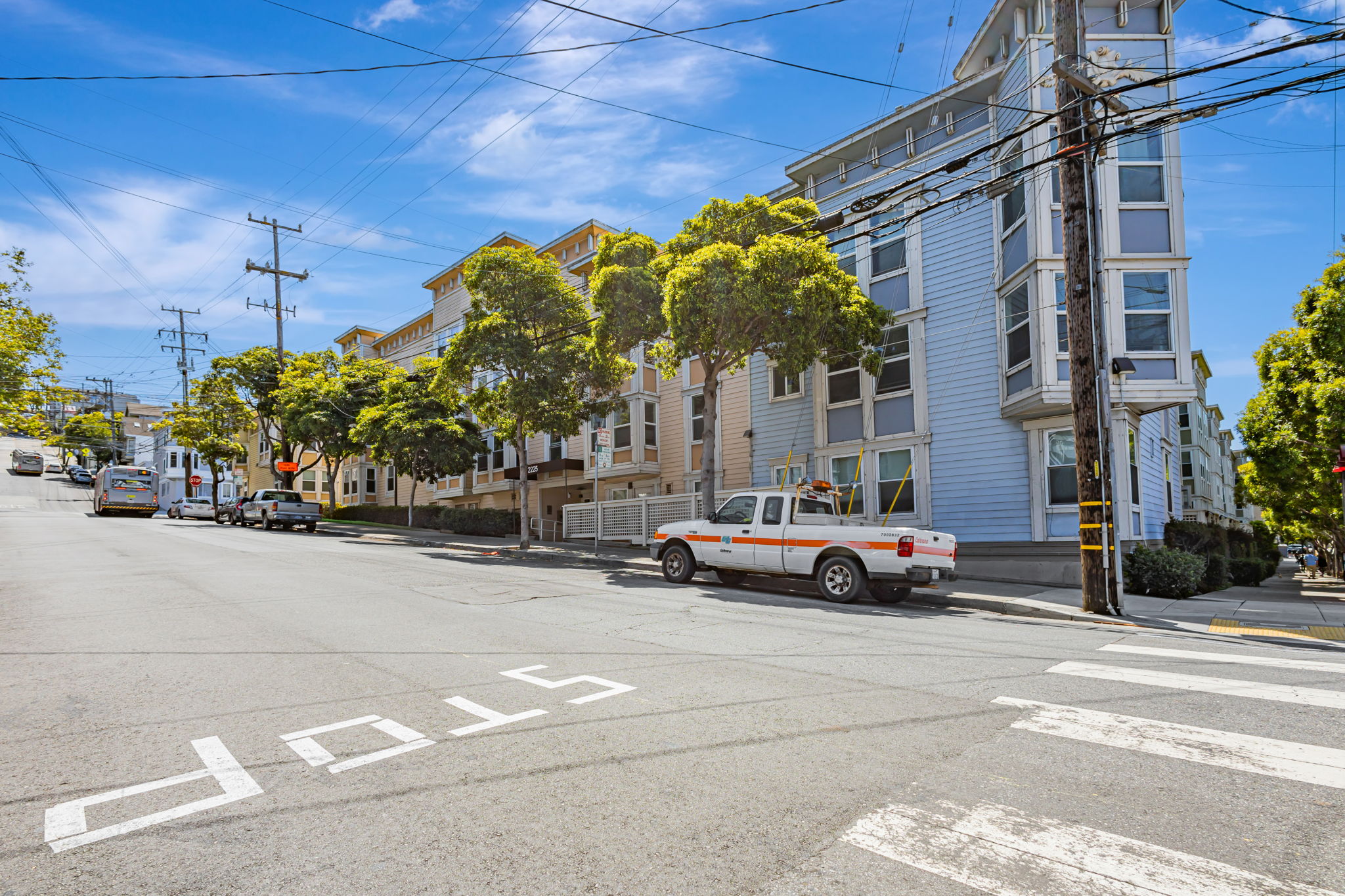 003_2225 23rd St 318