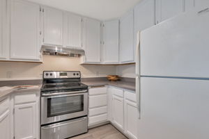 018_2225 23rd St 318