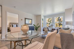 019_2225 23rd St 318