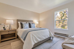 021_2225 23rd St 318
