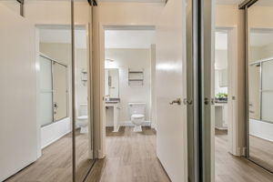026_2225 23rd St 318