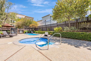 034_2225 23rd St 318