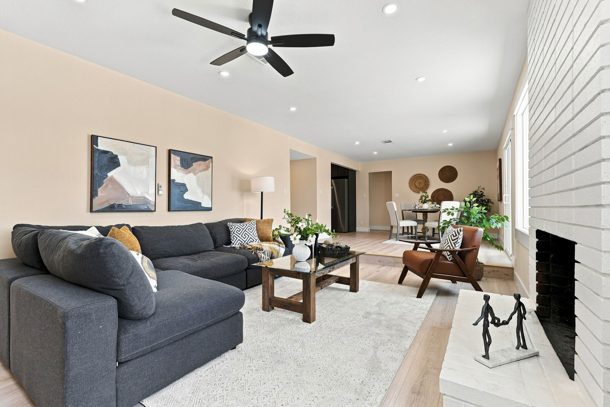 011_F8_2225 Meadowlark St