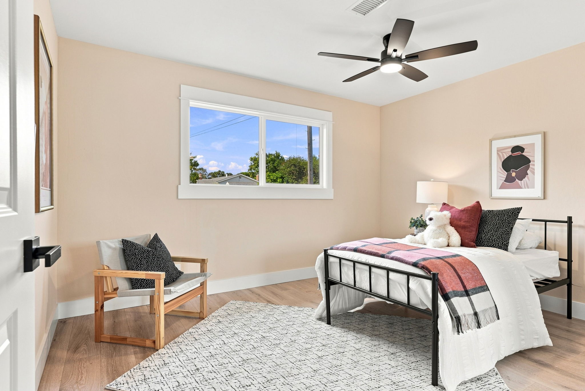 019_F8_2225 Meadowlark St