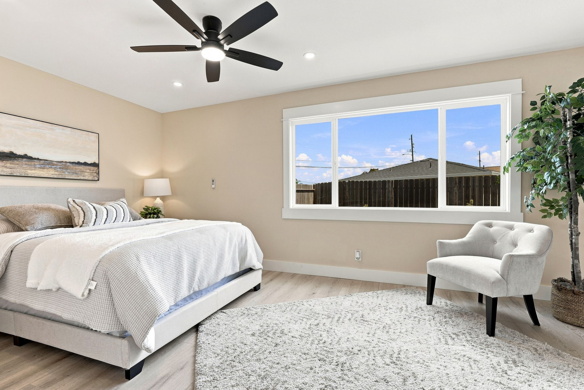 025_F8_2225 Meadowlark St