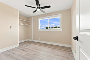 021_F8_2225 Meadowlark St