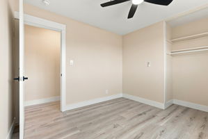 022_F8_2225 Meadowlark St