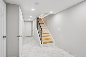 N Waterloo St-S1507-013.jpg
