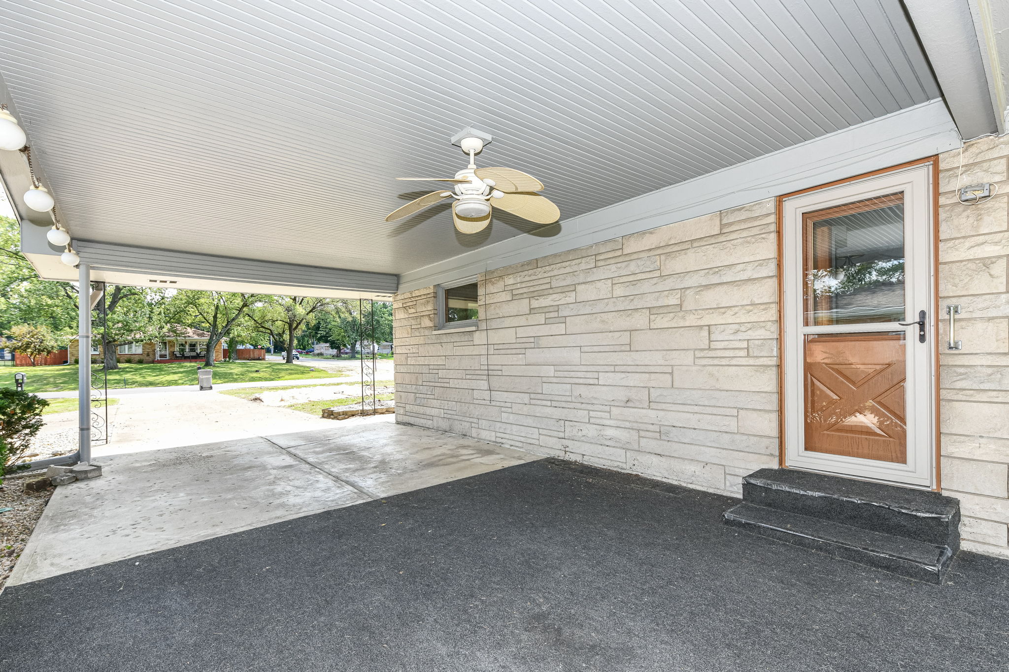 Carport