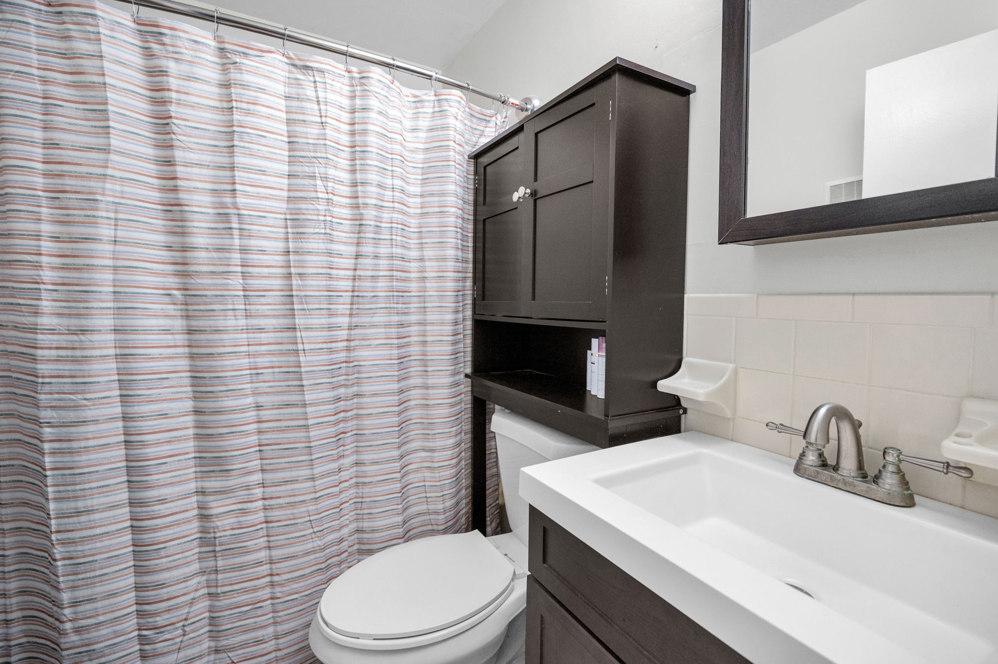 Bathroom2
