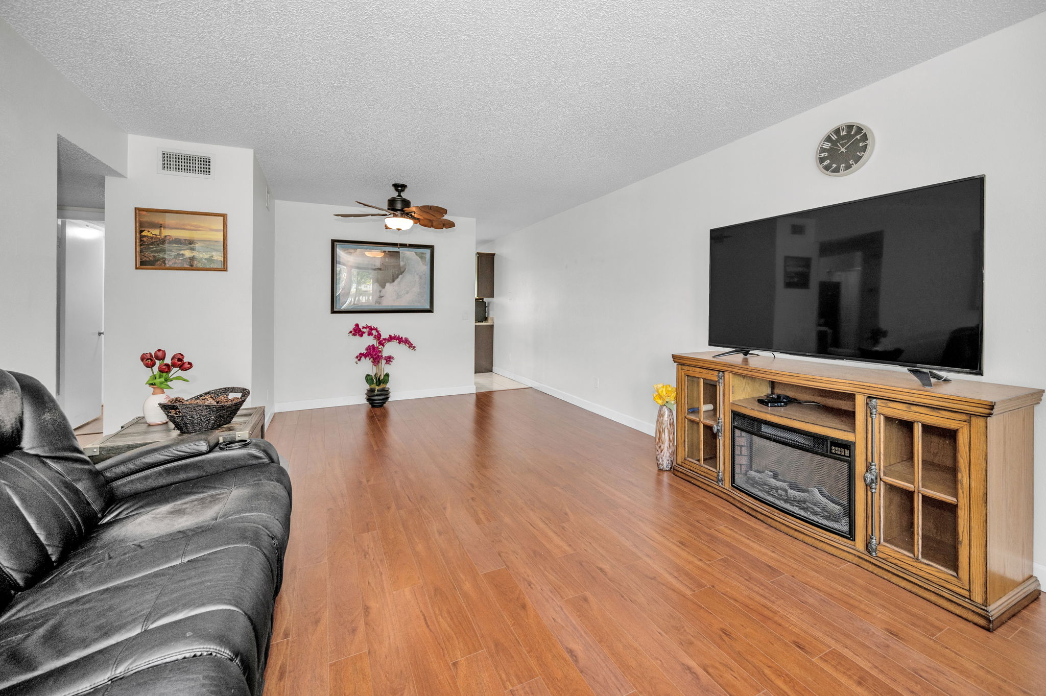 Living Room3