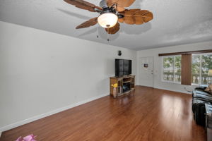 Dining Room3