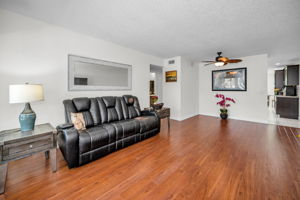 Living Room4