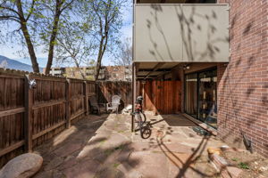  Photo 30