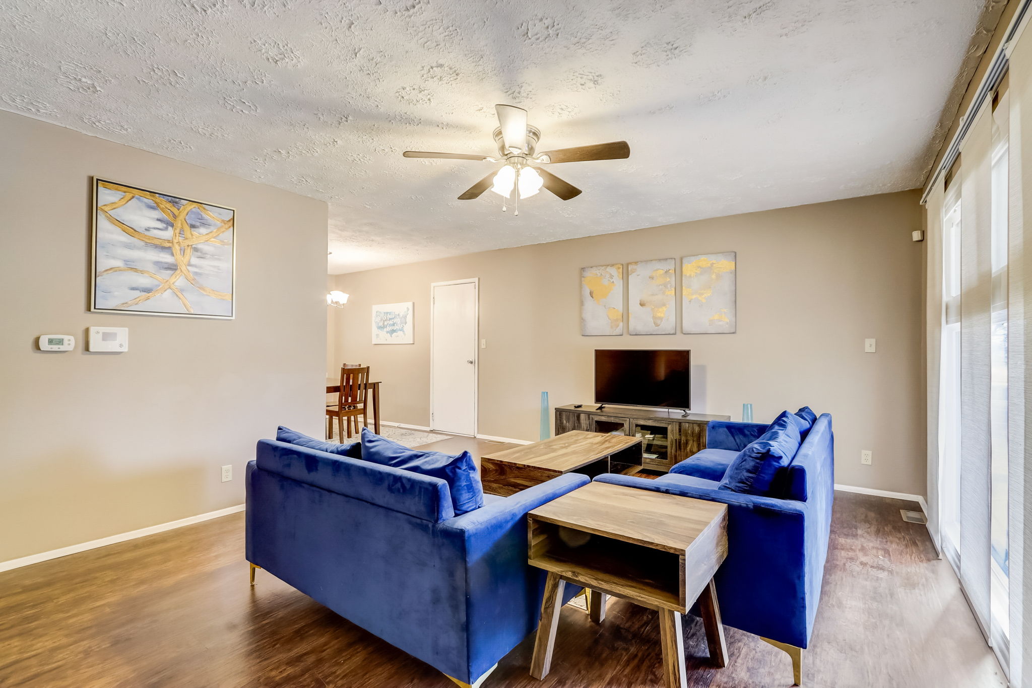 N Kitley Ave-005