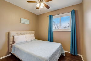 N Kitley Ave-034