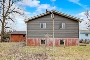 N Kitley Ave-039