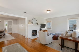 05 - LIving Room