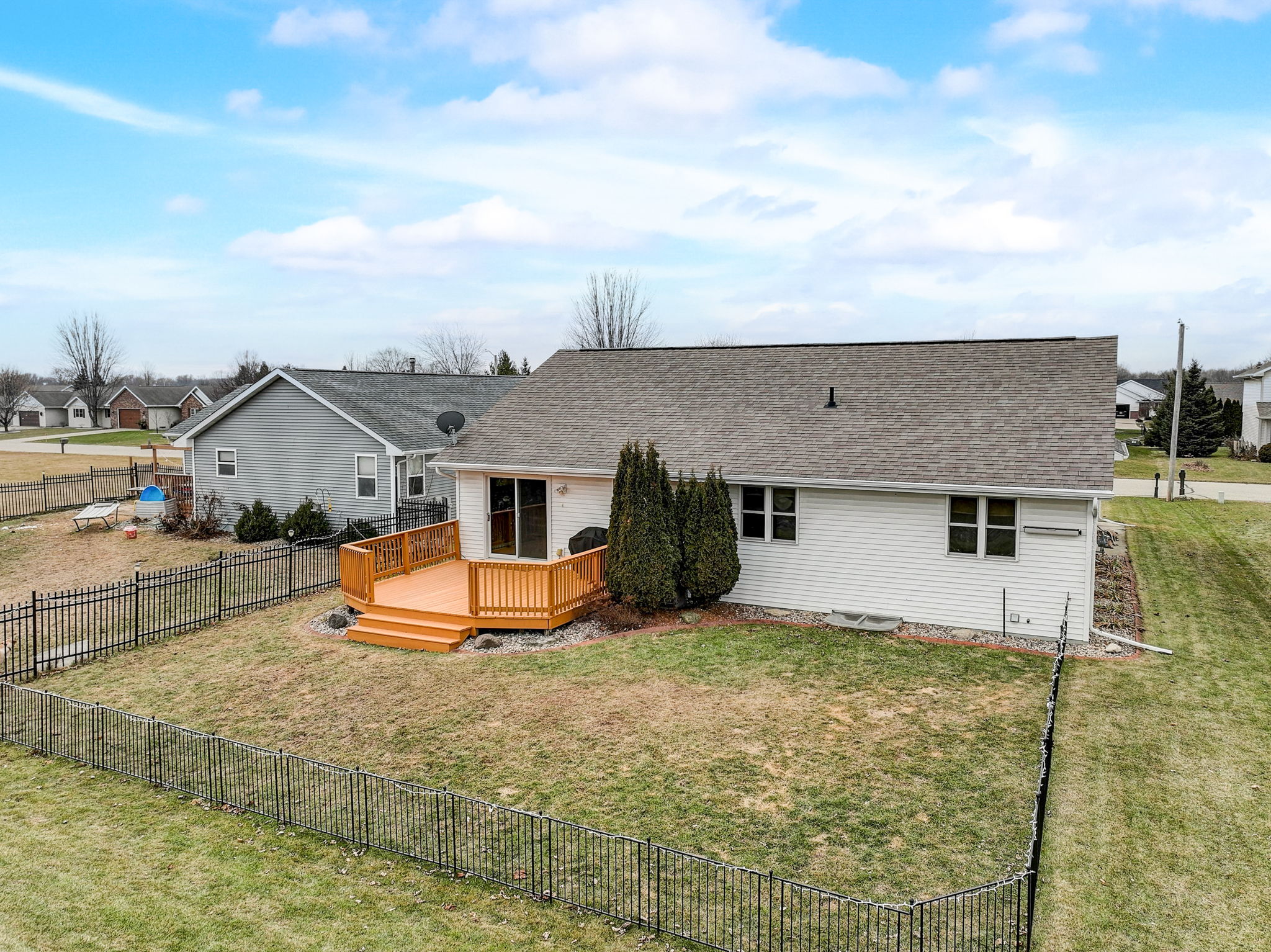 High Meadows Ln-069