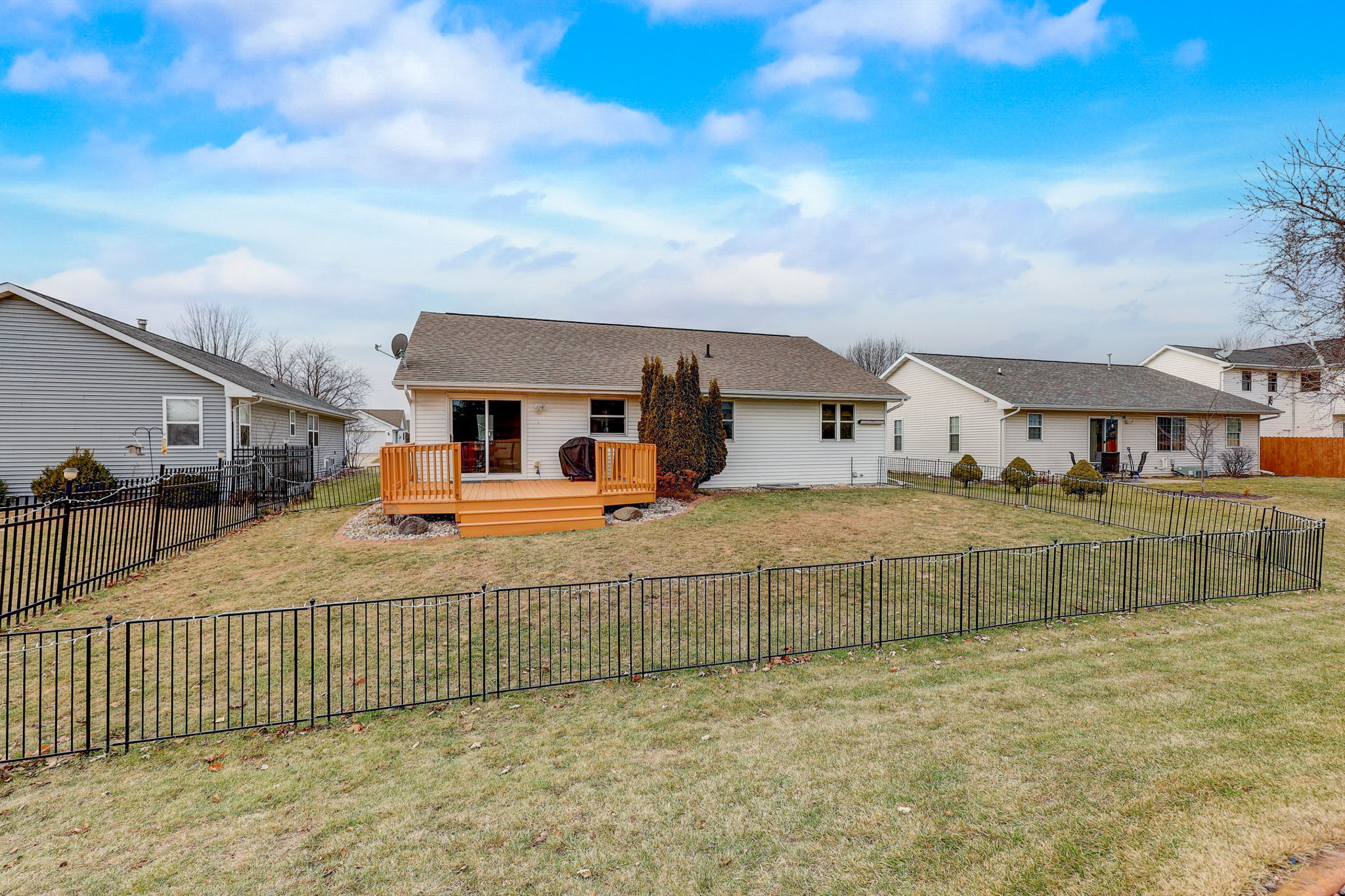 High Meadows Ln-065