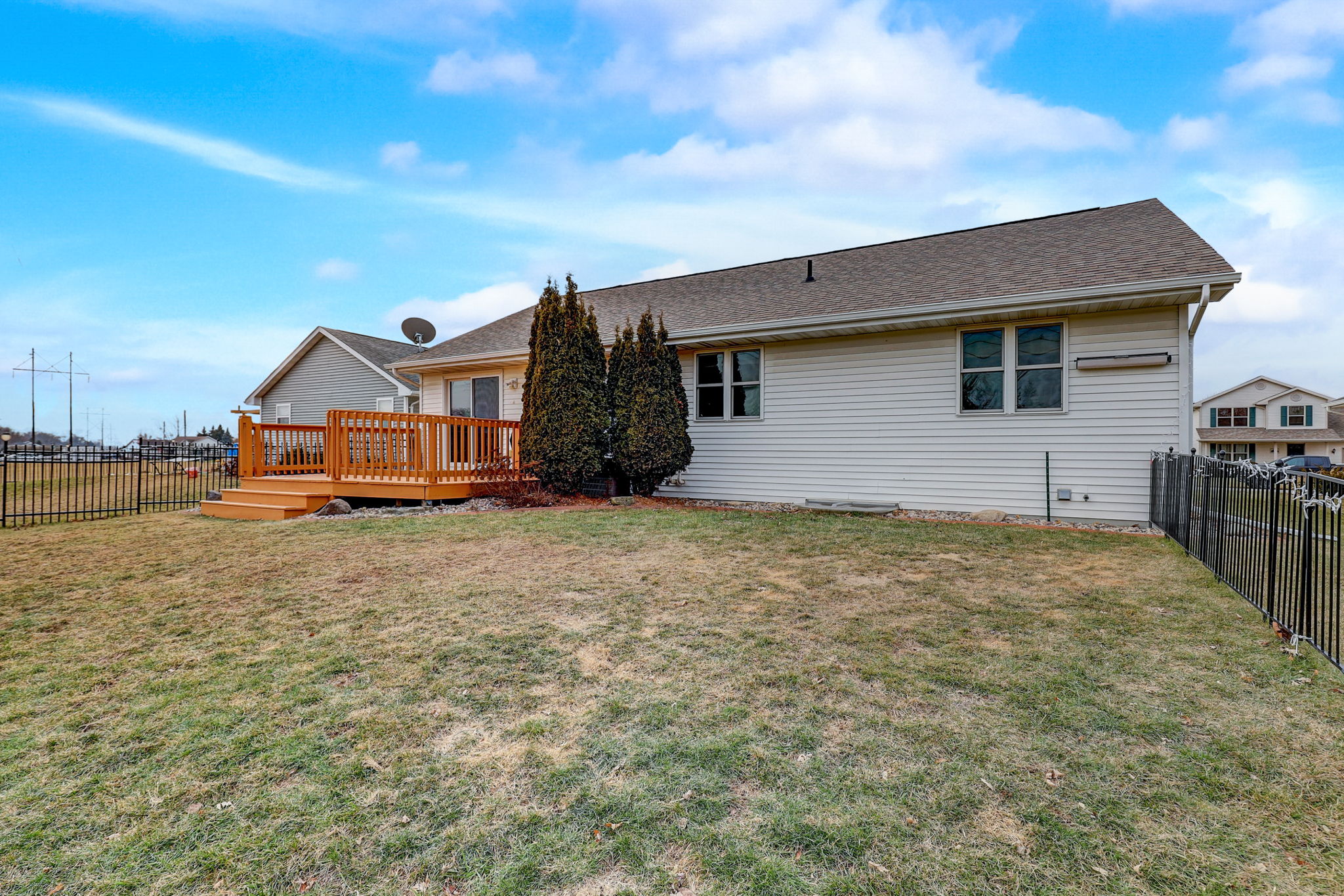 High Meadows Ln-062