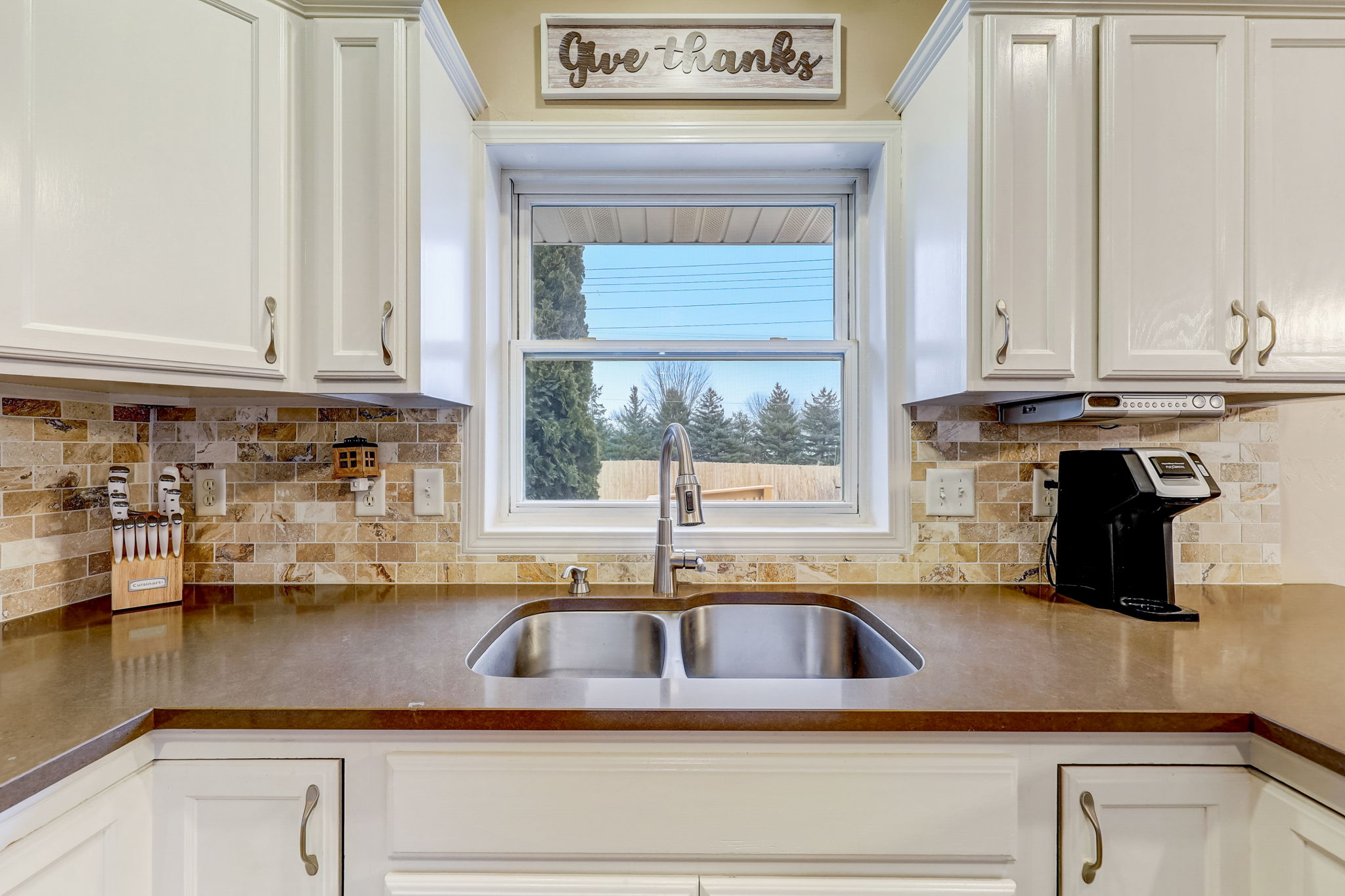 High Meadows Ln-025