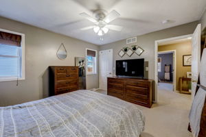 High Meadows Ln-035