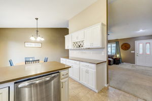 High Meadows Ln-022