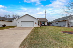 High Meadows Ln-001