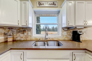 High Meadows Ln-025