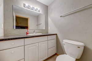 High Meadows Ln-056