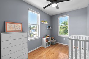 20. Upper bedroom.JPG