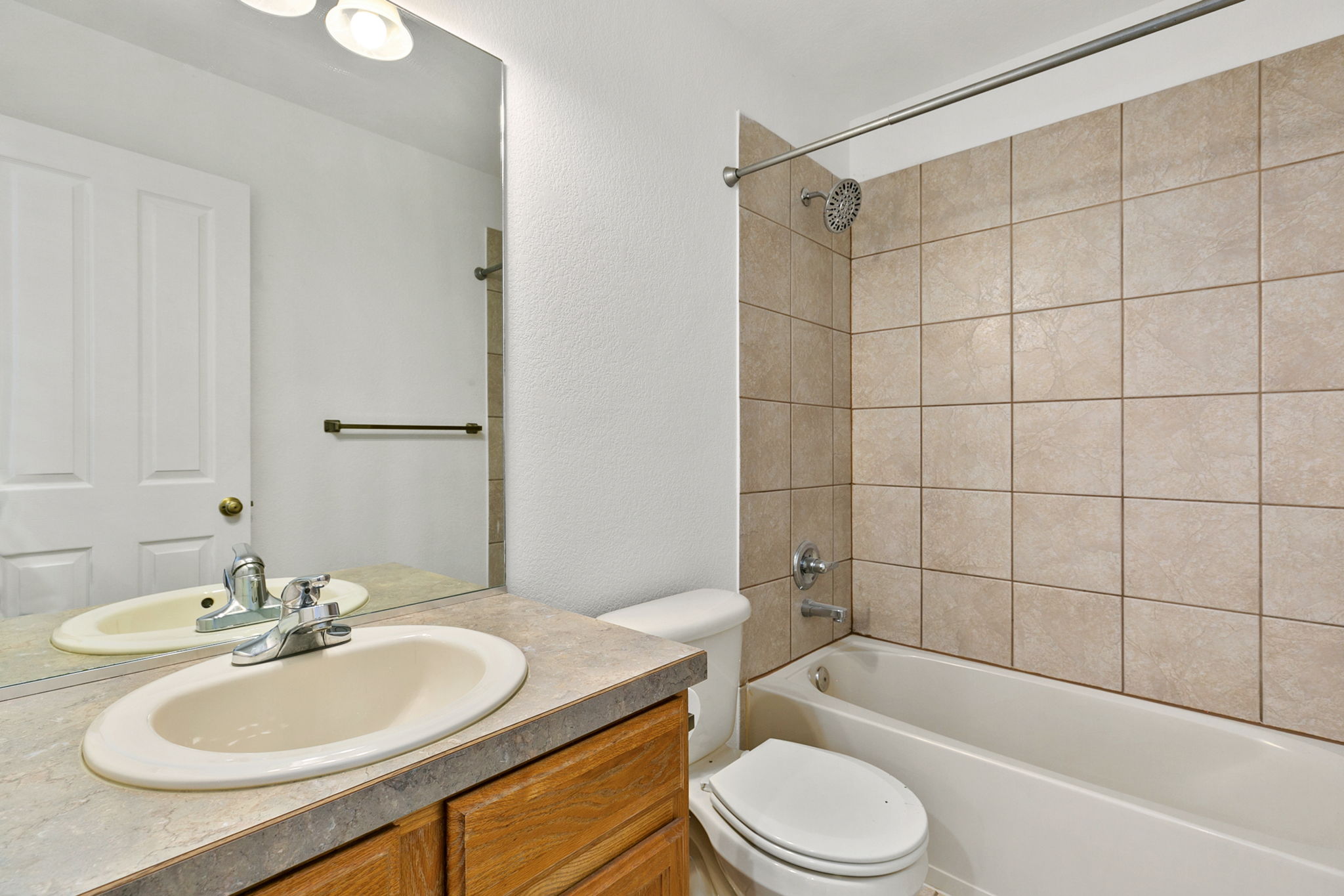 223 Basswood Ave, Johnstown, CO 80534, USA Photo 20