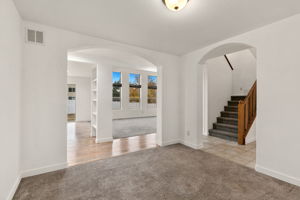 223 Basswood Ave, Johnstown, CO 80534, USA Photo 5