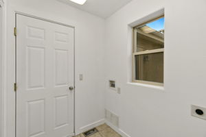 223 Basswood Ave, Johnstown, CO 80534, USA Photo 13