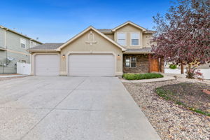 223 Basswood Ave, Johnstown, CO 80534, USA Photo 0