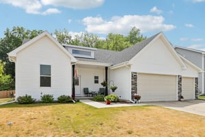 Cherry St-S2107-003.jpg
