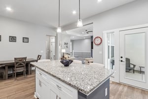 Cherry St-S2107-016.jpg