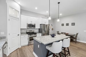 Cherry St-S2107-019.jpg