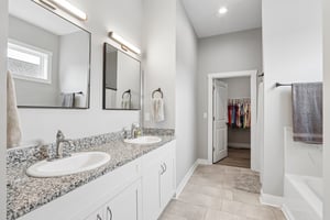 Cherry St-S2107-030.jpg